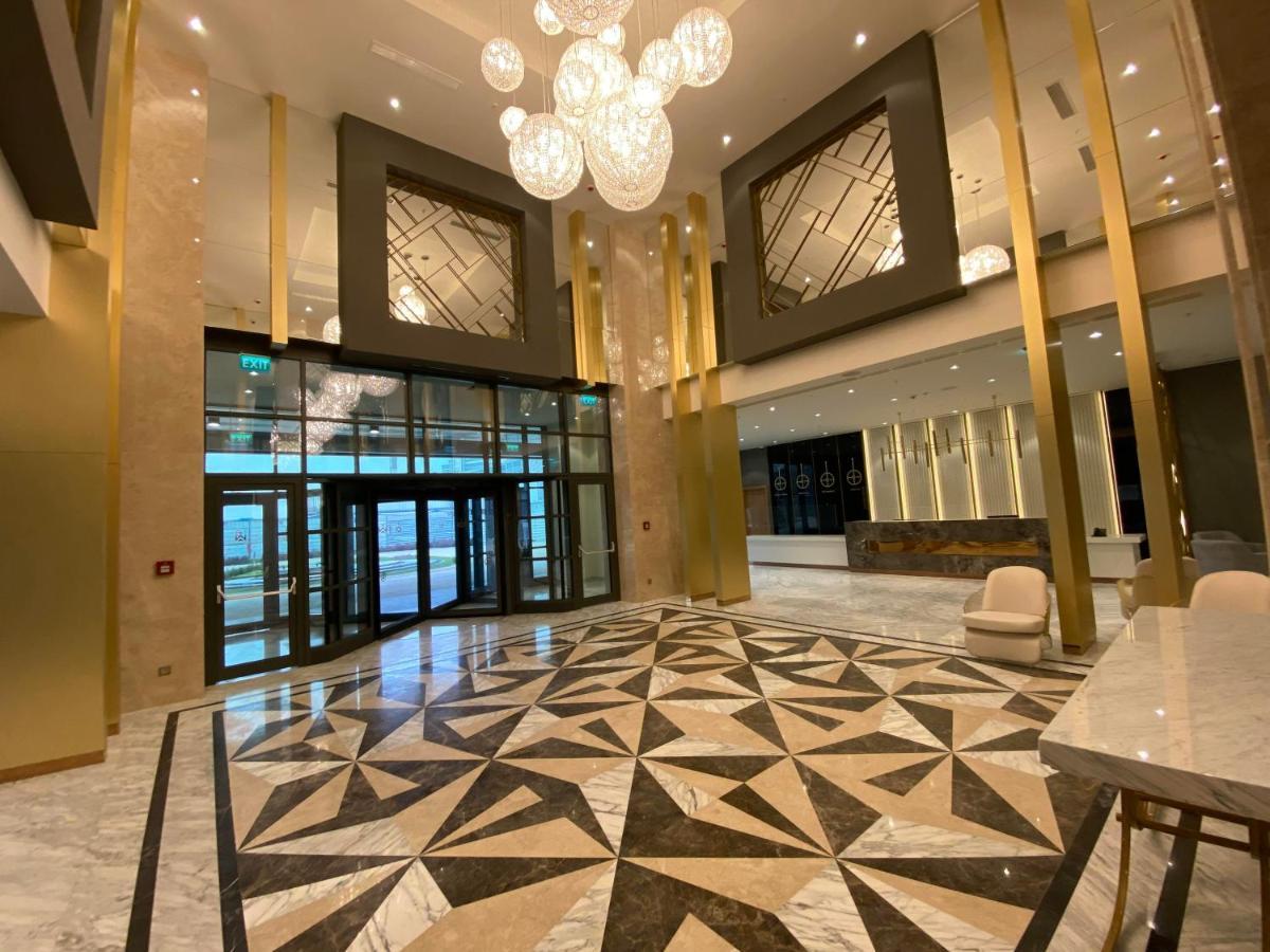 Limak Skopje Luxury Hotel Zewnętrze zdjęcie The lobby of the hotel