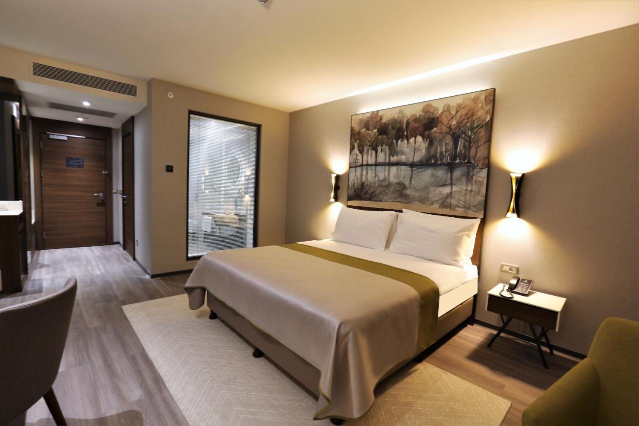 Limak Skopje Luxury Hotel Zewnętrze zdjęcie A room at the hotel
