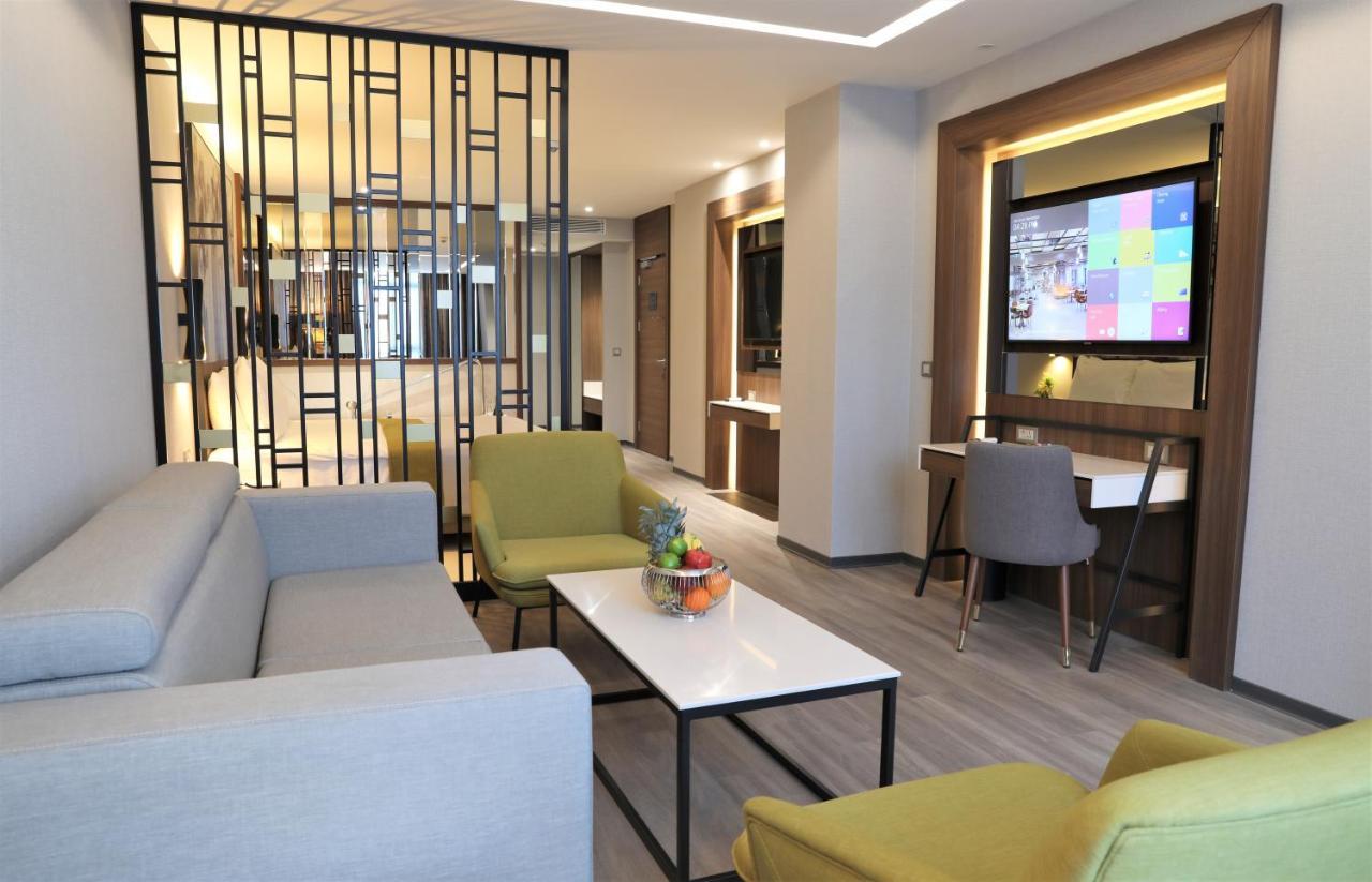 Limak Skopje Luxury Hotel Zewnętrze zdjęcie Suite