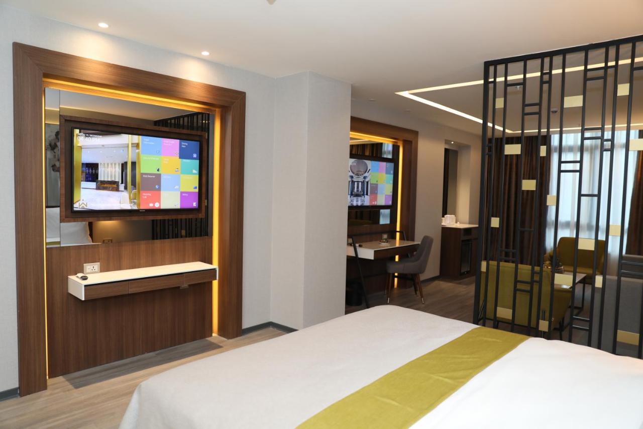 Limak Skopje Luxury Hotel Zewnętrze zdjęcie Suite