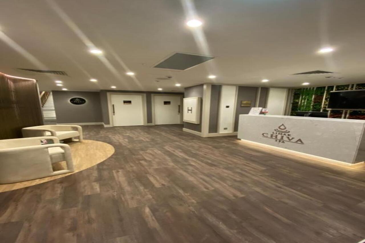 Limak Skopje Luxury Hotel Zewnętrze zdjęcie The reception area of the new CIMA building